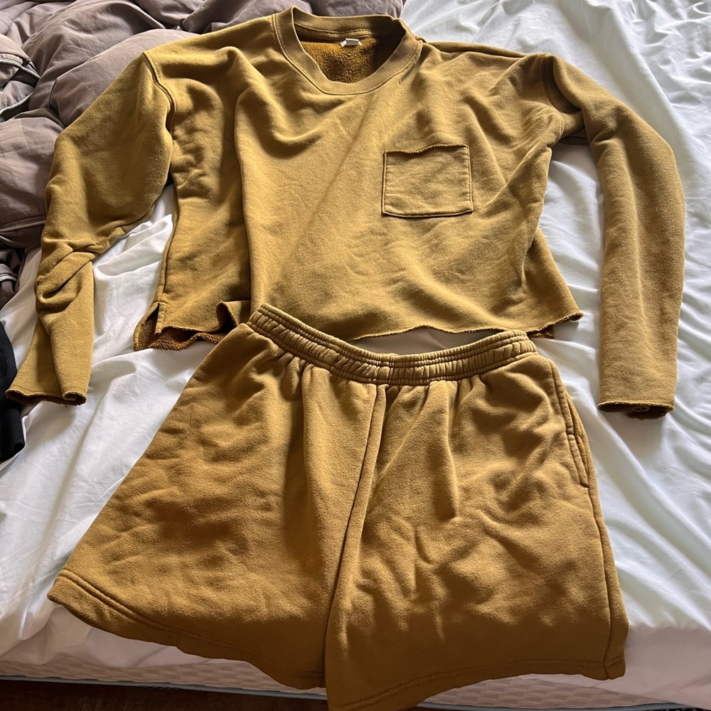 Aerie set